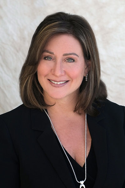 Lisa Spiwak Headshot